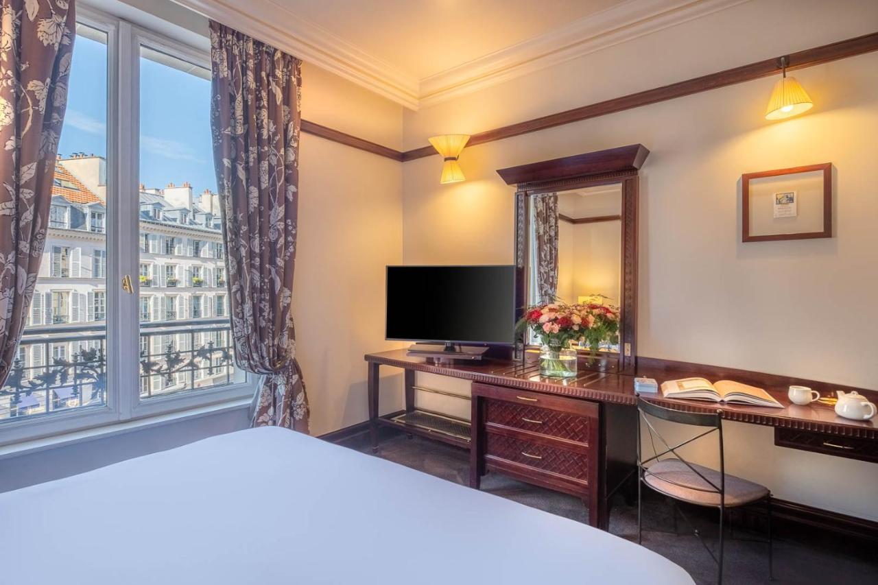 皇家庞特酒店 巴黎 外观 照片 A room at the hotel